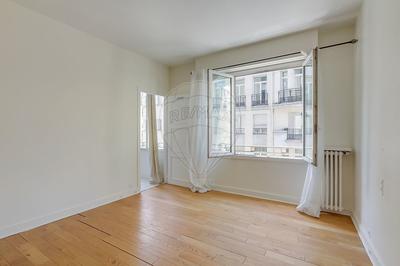 Appartement - 141 m² - 5 pièces