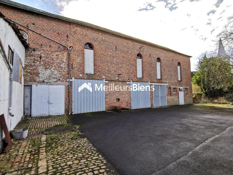 Propriété - 250 m² - 9 pièces