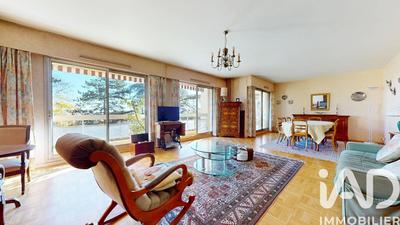 Appartement - 147 m² - 6 pièces