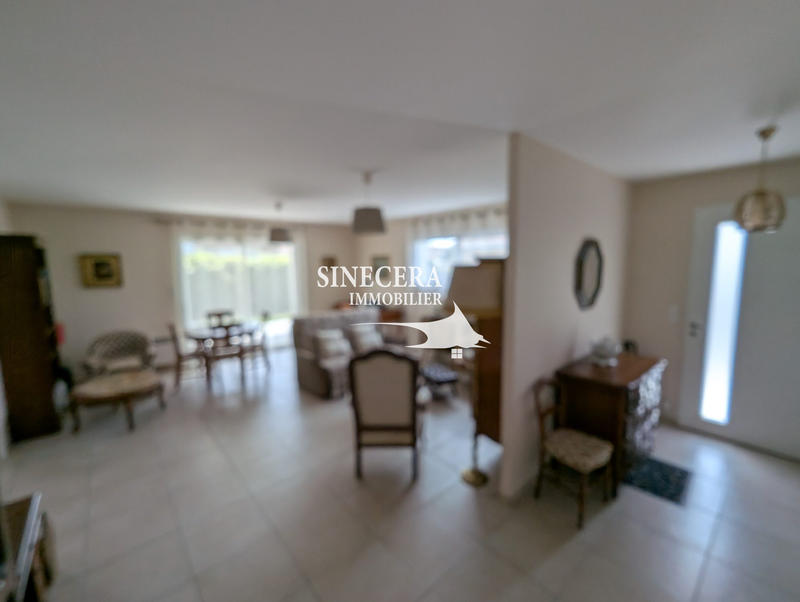 Local commercial - 88 m² - 3 pièces