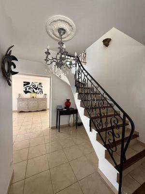 Villa - 152 m² - 6 pièces