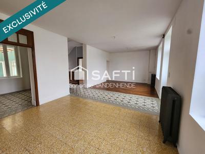 Maison - 135 m² - 6 pièces