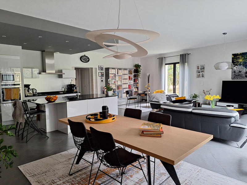 Maison - 156 m² - 5 pièces