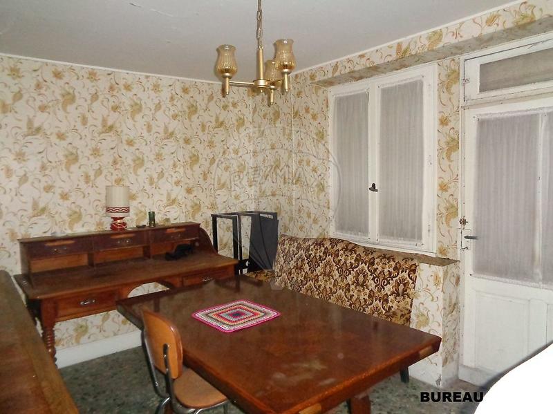 Maison - 170 m² - 9 pièces