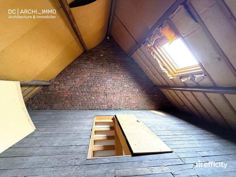 Maison - 345 m² - 6 pièces