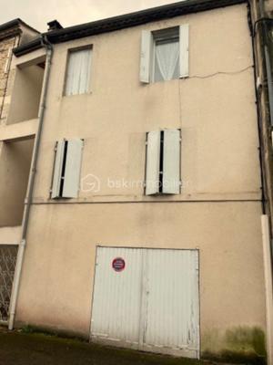 Maison de village - 178 m² - 8 pièces