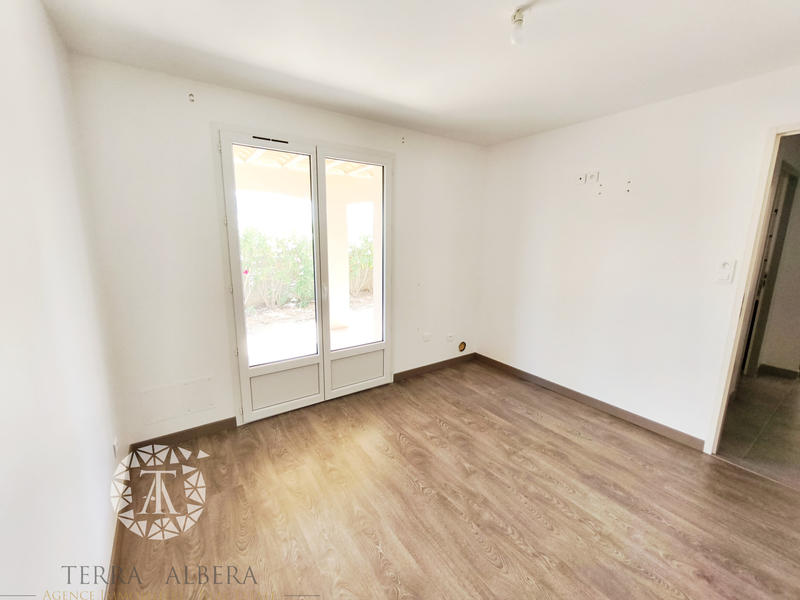 Villa - 107 m² - 4 pièces
