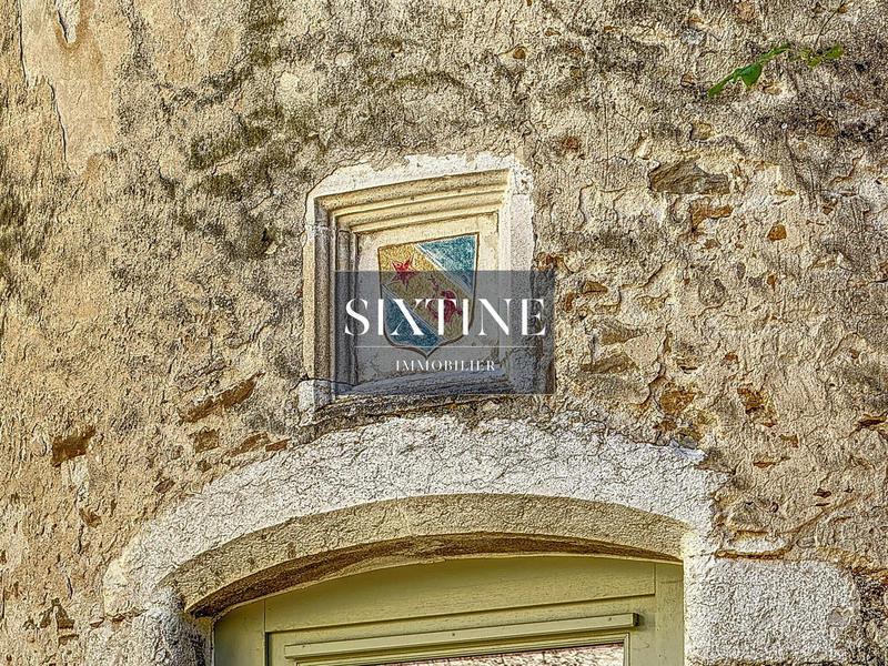 Château - 500 m² - 12 pièces