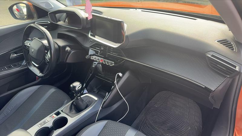 Peugeot 2008 II 1.2 PureTech 130 Allure