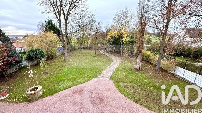 Maison - 195 m² - 6 pièces