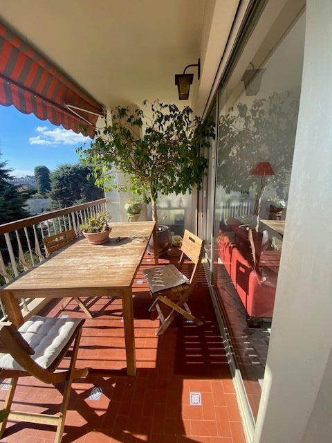 Appartement - 120 m² - 4 pièces