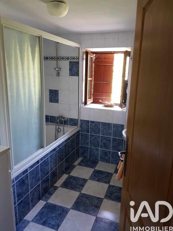 Maison - 172 m² - 7 pièces