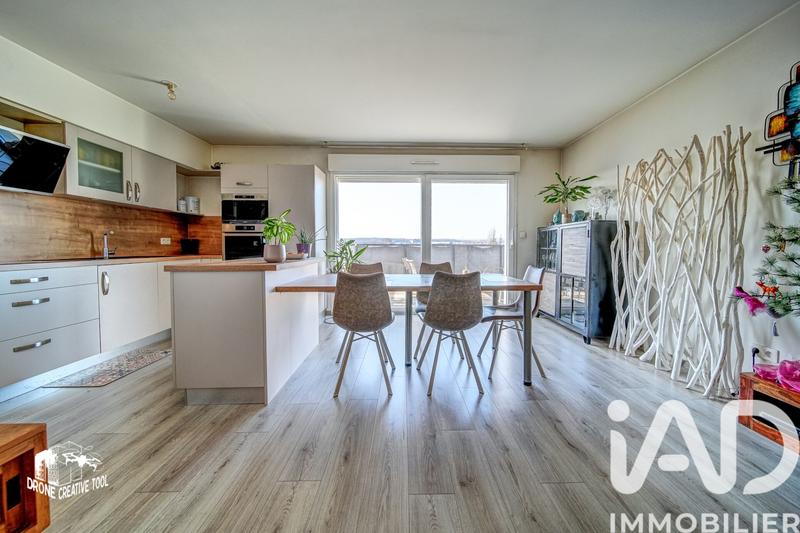 Appartement - 70 m² - 3 pièces