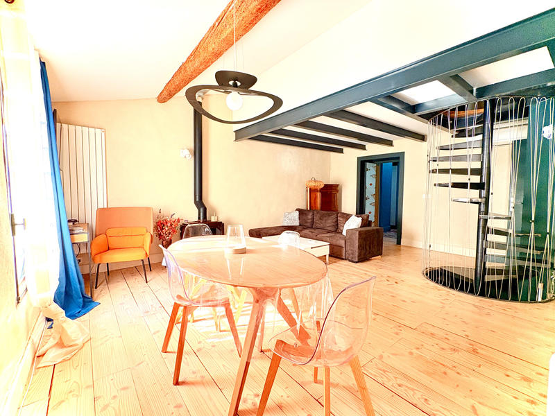 Maison - 140 m² - 7 pièces