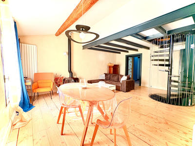 Maison - 140 m² - 7 pièces