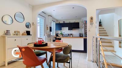 Maison - 80 m² - 5 pièces