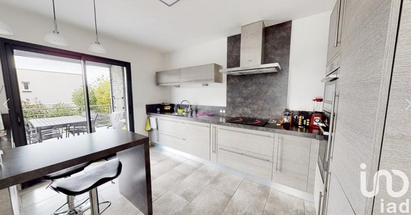 Maison de maîtres - 140 m² - 5 pièces