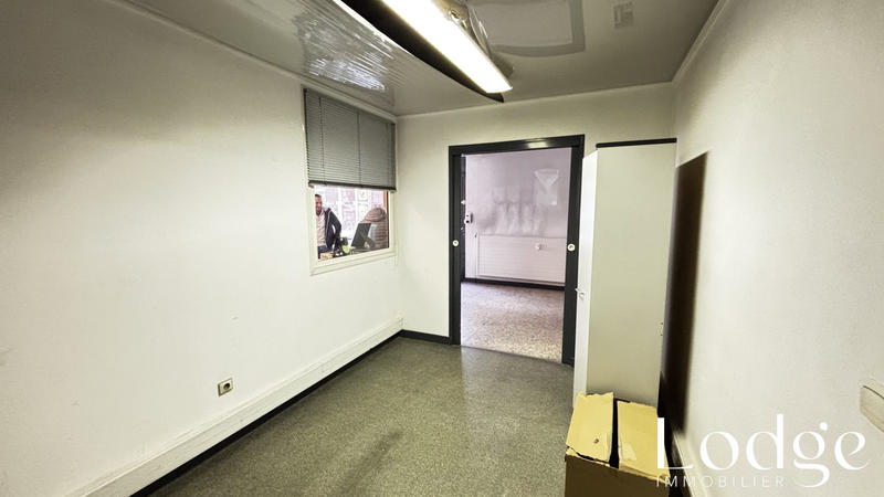 Local commercial - 61 m²