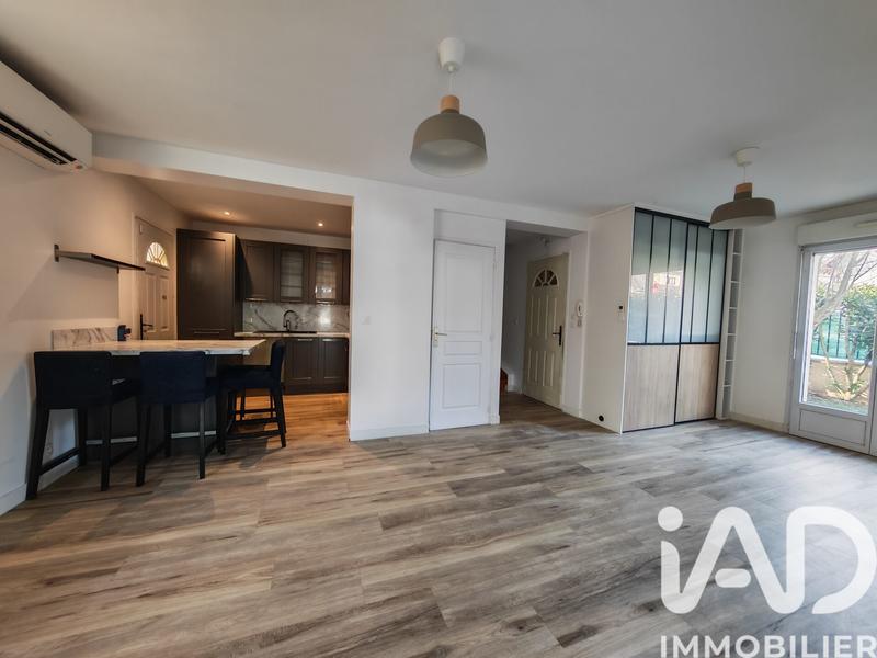 Maison - 74 m² - 4 pièces