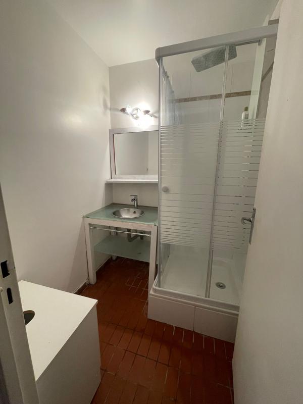 Appartement - 15 m² - 1 pièce