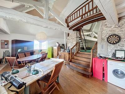 Appartement - 264 m² - 4 pièces