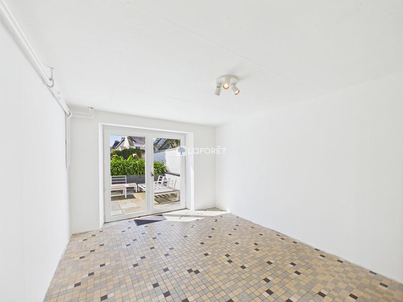 Maison - 180 m² - 8 pièces