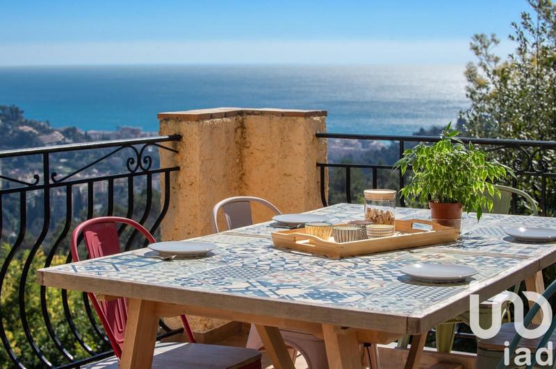 Maison - 151 m² - 5 pièces