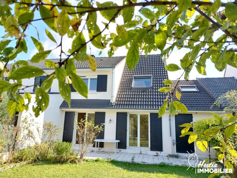 Maison - 102 m² - 5 pièces