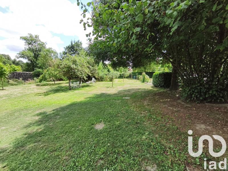 Maison - 235 m² - 7 pièces