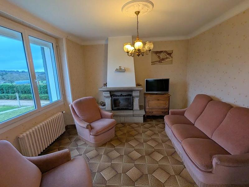 Maison - 95 m² - 6 pièces