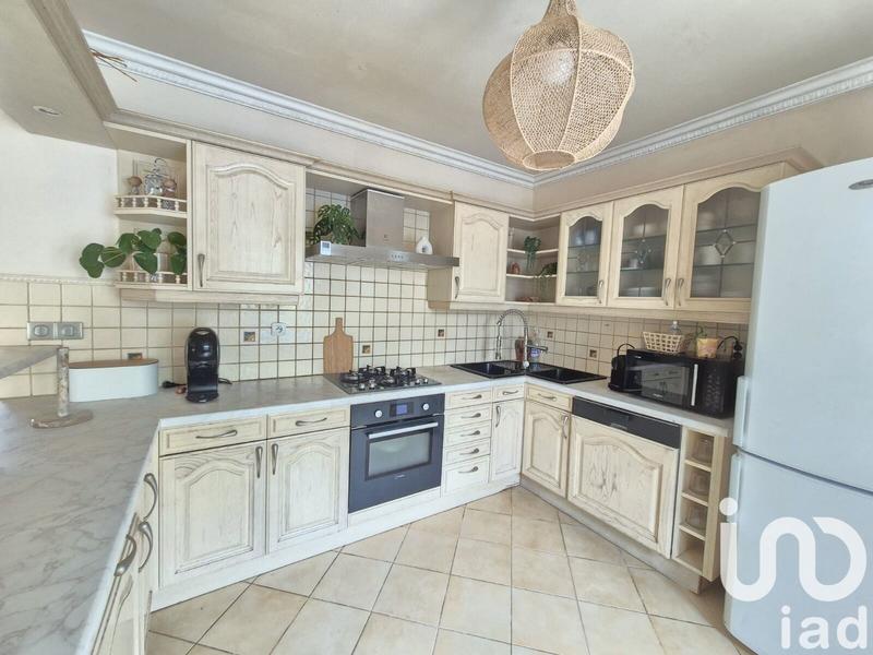 Maison - 158 m² - 8 pièces