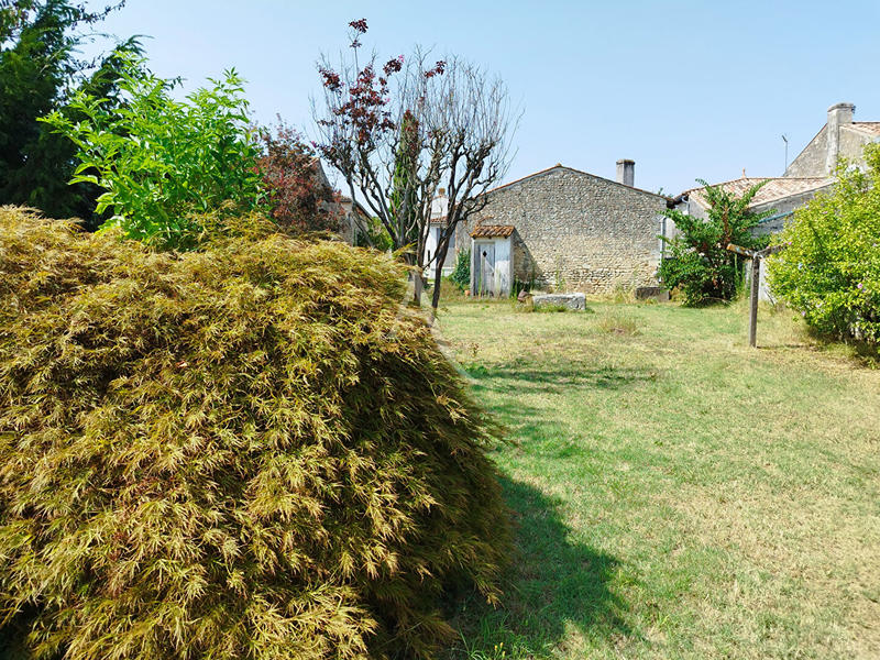 Maison - 172 m² - 10 pièces