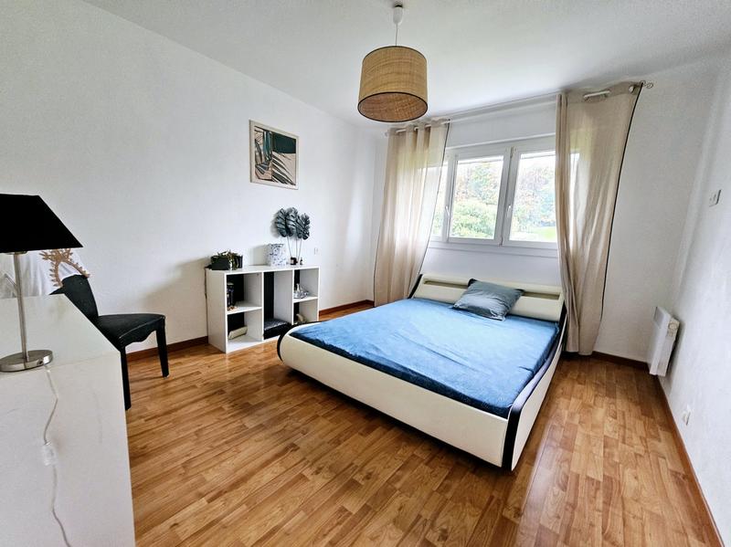 Maison - 142 m² - 6 pièces