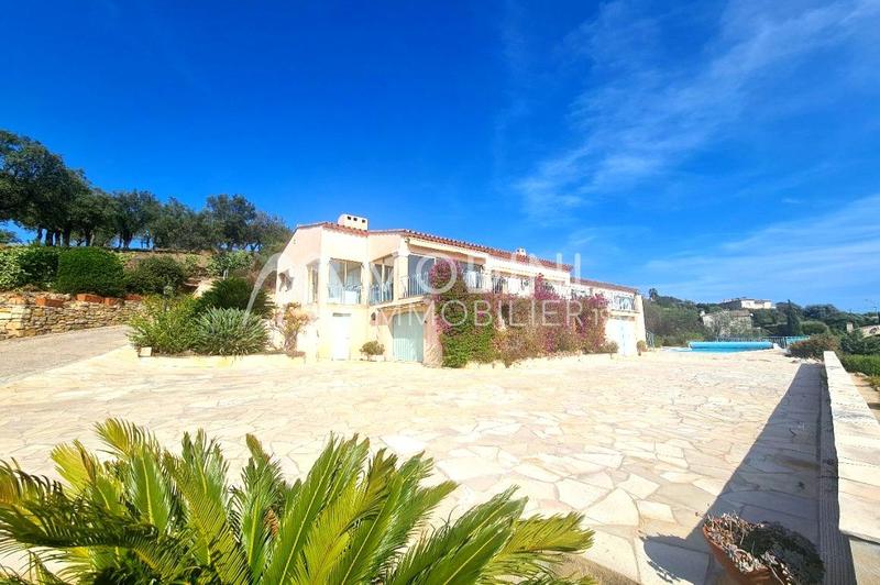 Villa - 224 m² - 7 pièces