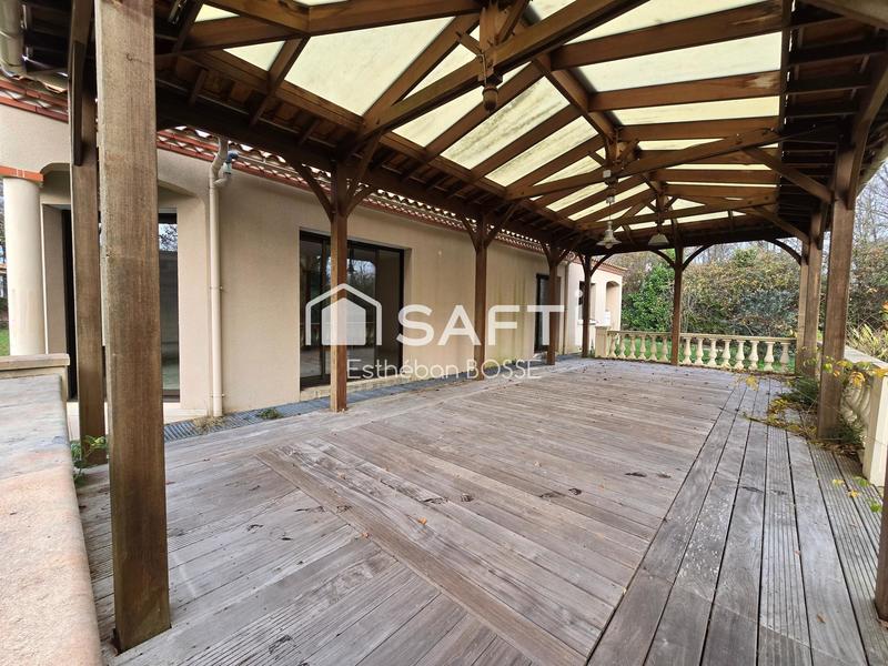 Maison - 162 m² - 7 pièces