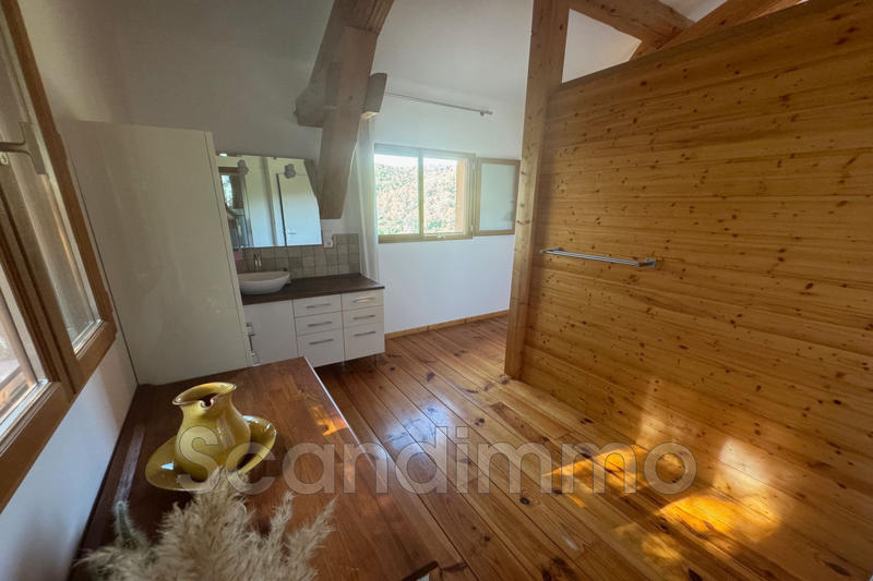 Maison - 169 m² - 7 pièces