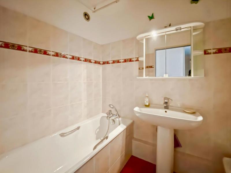 Appartement - 96 m² - 5 pièces