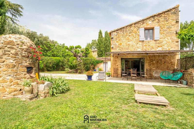 Maison en pierre - 117 m² - 4 pièces