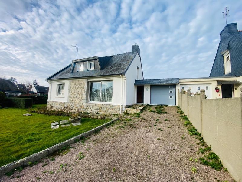 Maison - 140 m² - 6 pièces