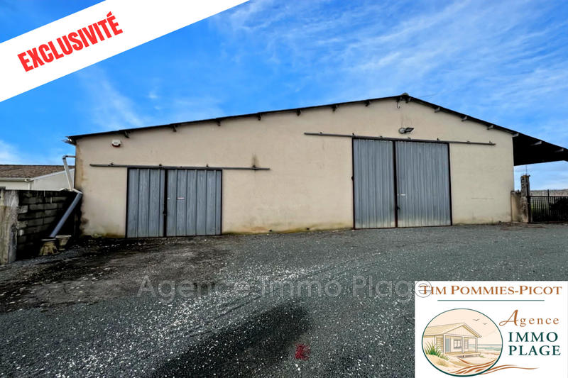 Maison - 270 m² - 1 pièce