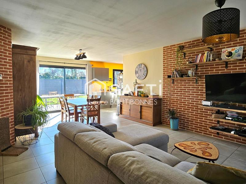 Maison - 90 m² - 4 pièces