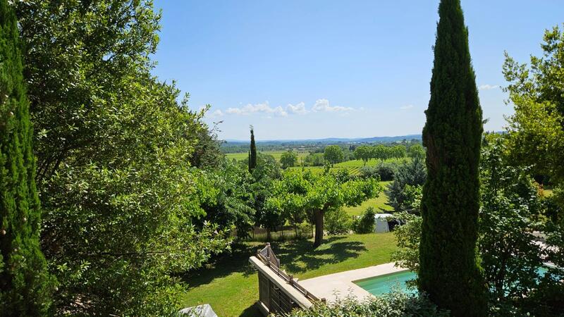 Mas - 352 m² - 10 pièces