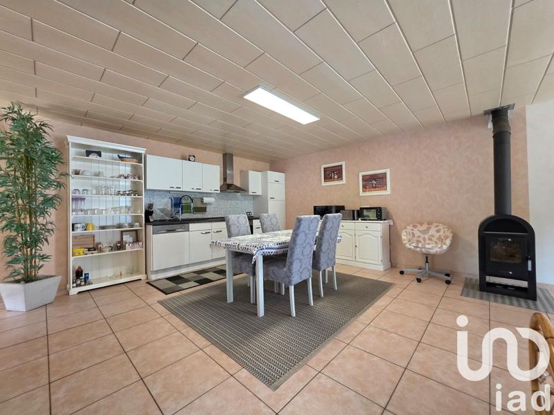 Maison de maîtres - 310 m² - 9 pièces