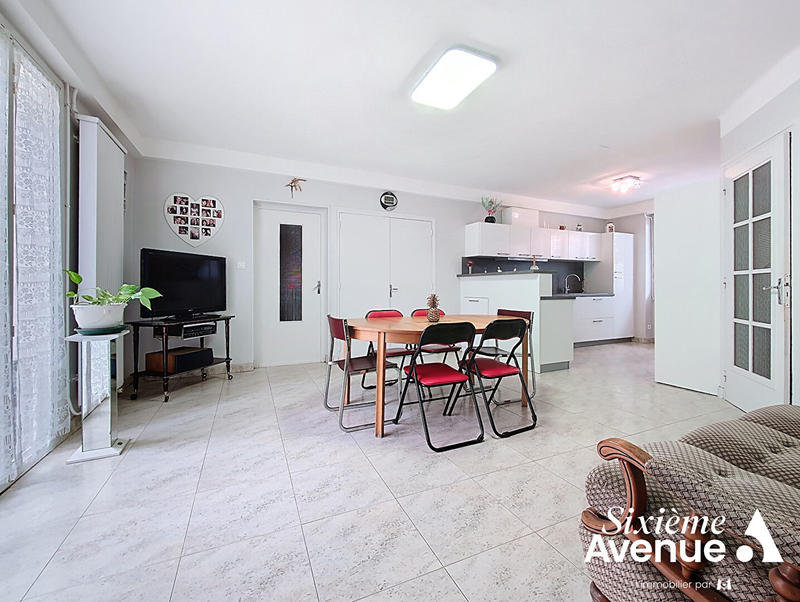 Maison de maîtres - 605 m² - 14 pièces