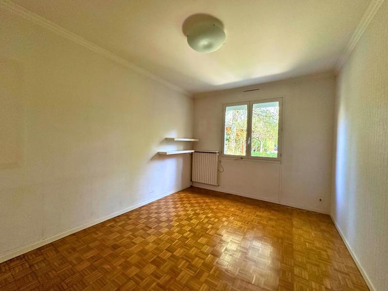 Maison - 213 m² - 7 pièces