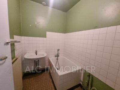 Maison - 61 m² - 4 pièces