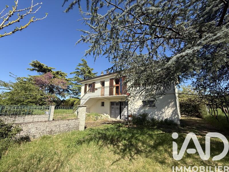 Maison - 100 m² - 7 pièces