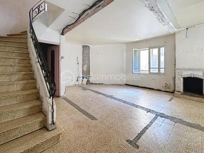 Maison de village - 80 m² - 4 pièces