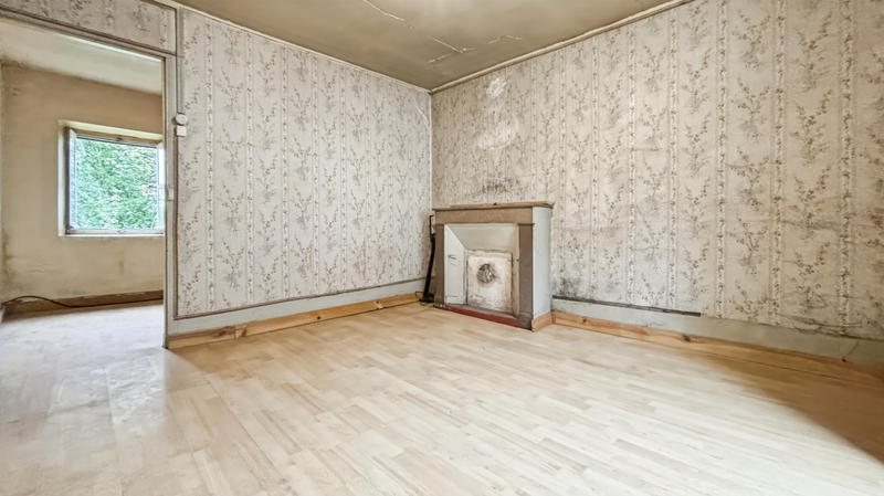 Maison - 97 m² - 5 pièces