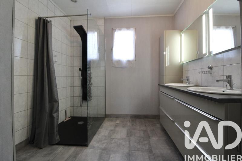 Maison - 105 m² - 4 pièces